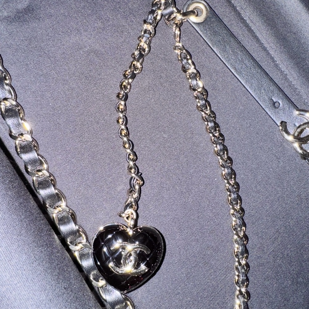 Chanel Heart Waist Belt - Picture 5 of 5